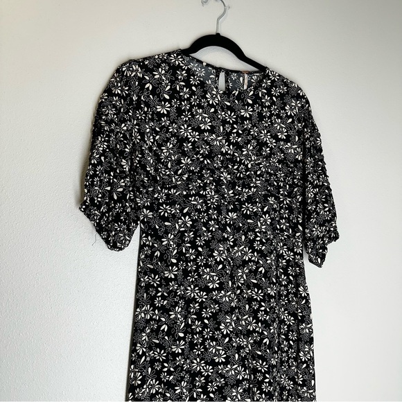 Free People Jessie Ditsy Floral Midi Dress Black White Size 4 Women’s Viscose - Picture 11 of 12